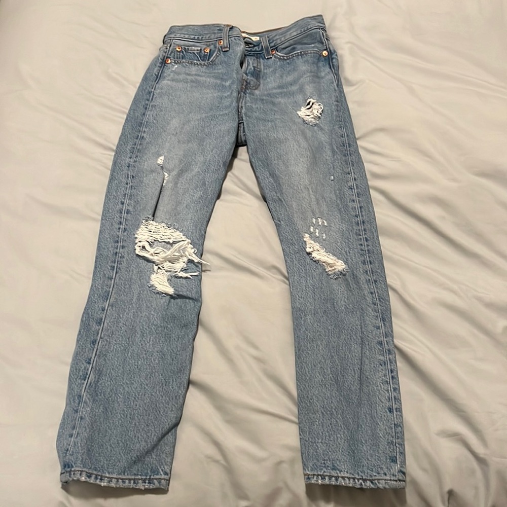 Levi’s wedgie jeans